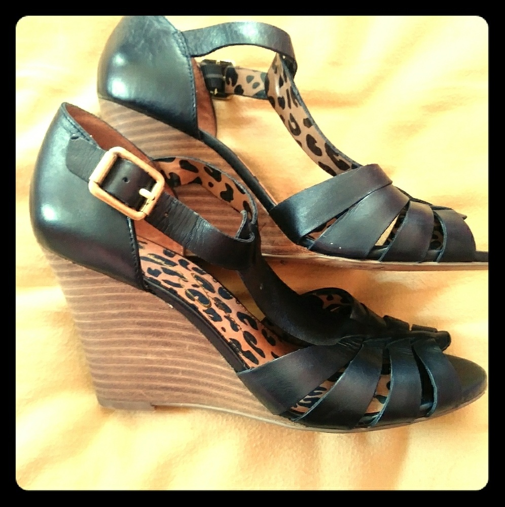 Jessica Simpson"s Pump Heels
